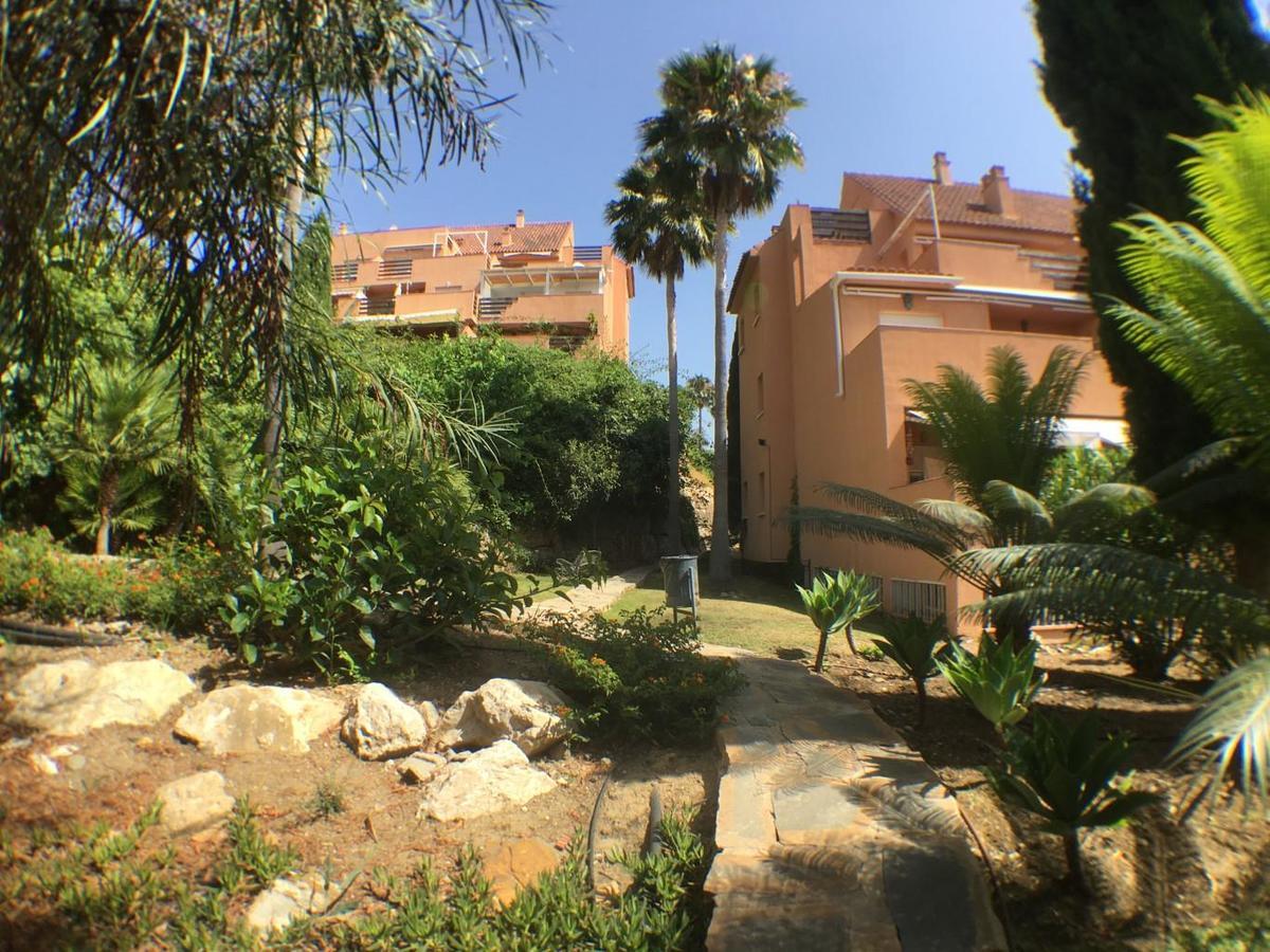 2236-Lovely Groundfloor With Pool View Casares Esterno foto